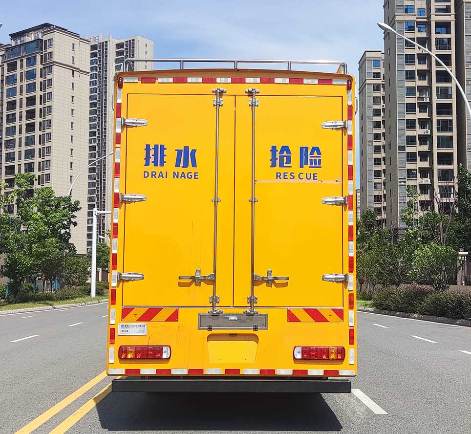 新東日牌YZR5150TPSZZ6大流量排水搶險車公告圖片