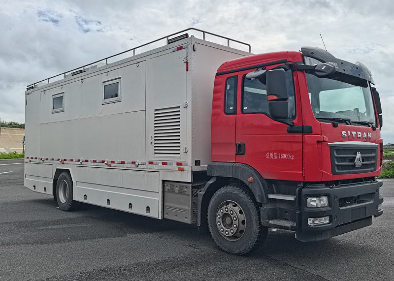 風(fēng)華牌FH5160XCCZZ6餐車