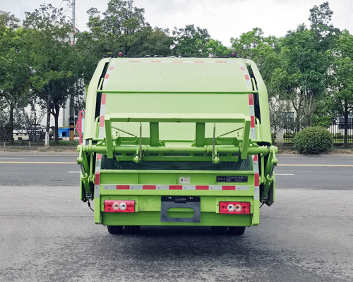 耶律潔牌SWT5121ZYSBJ6壓縮式垃圾車公告圖片