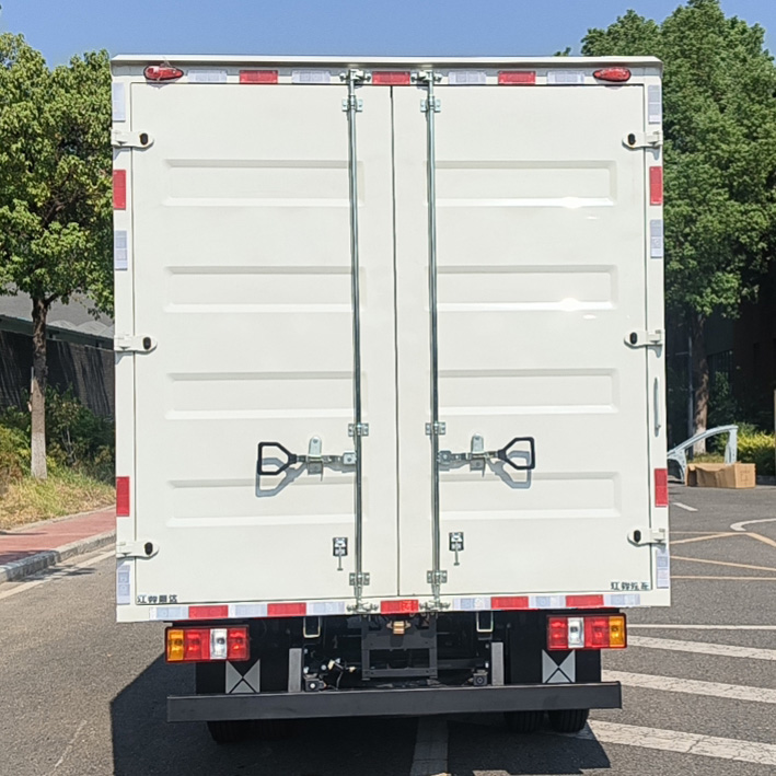 江鈴牌JX5041XXYTSCK26廂式運輸車公告圖片