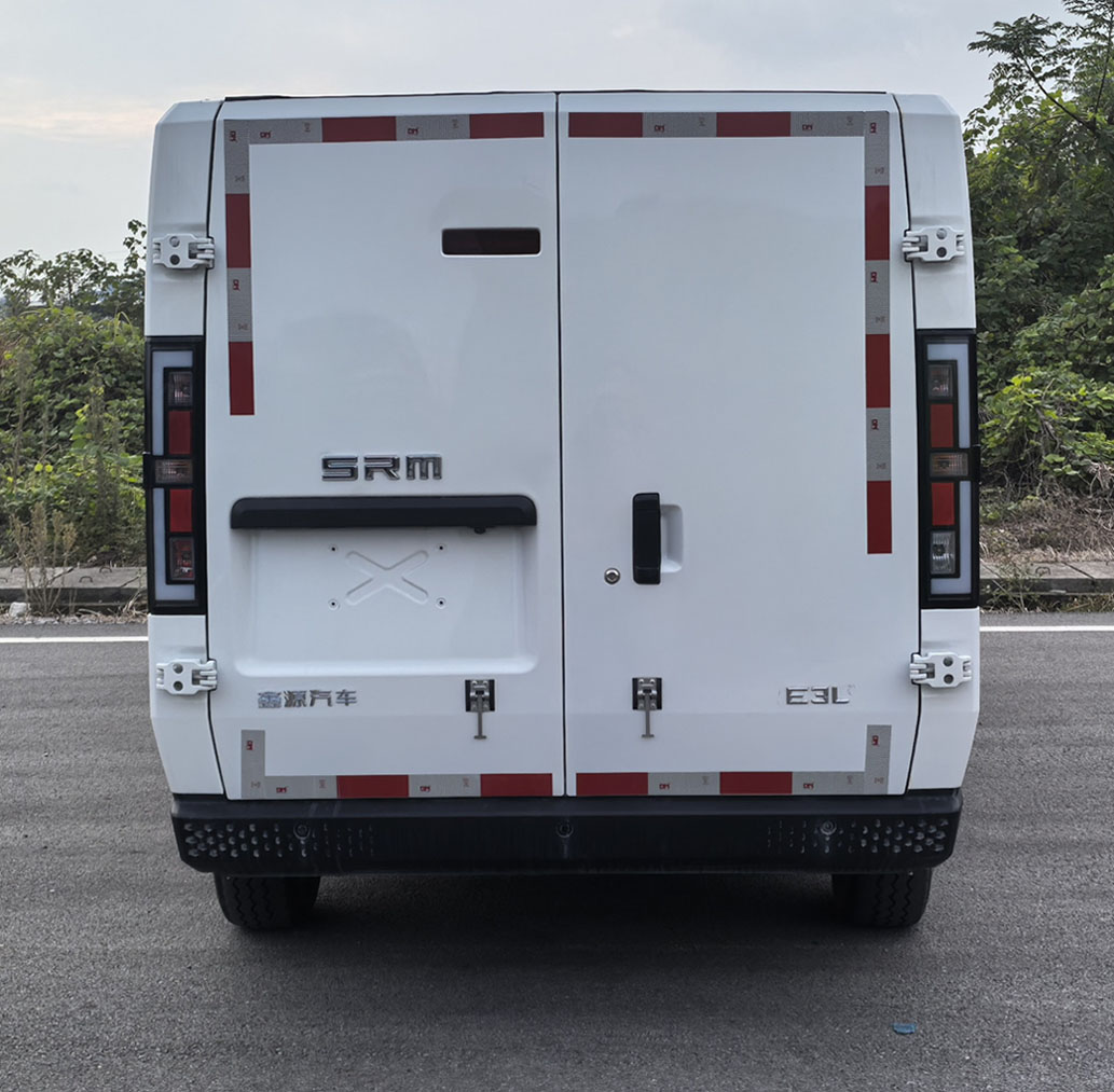 鑫源牌JKC5038XXYA0XABEV純電動(dòng)廂式運(yùn)輸車公告圖片