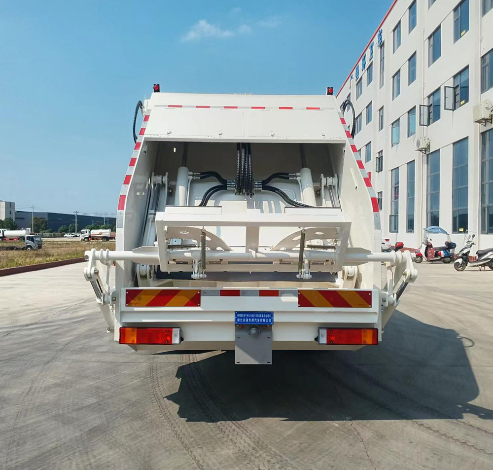 柯銘牌WYW5250ZYSEQ壓縮式垃圾車公告圖片