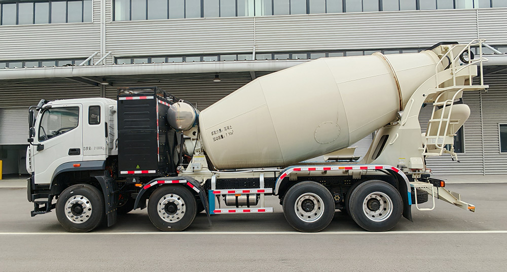 歐曼牌BJ5311GJBEVGRF-09換電式純電動(dòng)混凝土攪拌運(yùn)輸車公告圖片