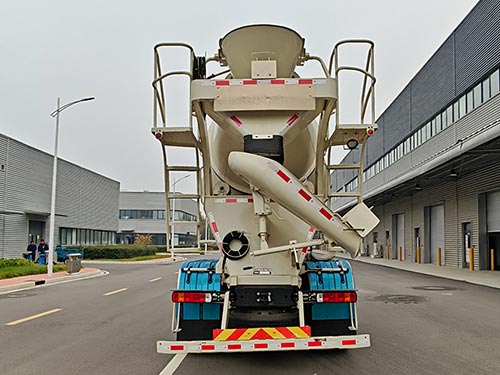 歐曼牌BJ5311GJBEVGRF-09換電式純電動(dòng)混凝土攪拌運(yùn)輸車公告圖片