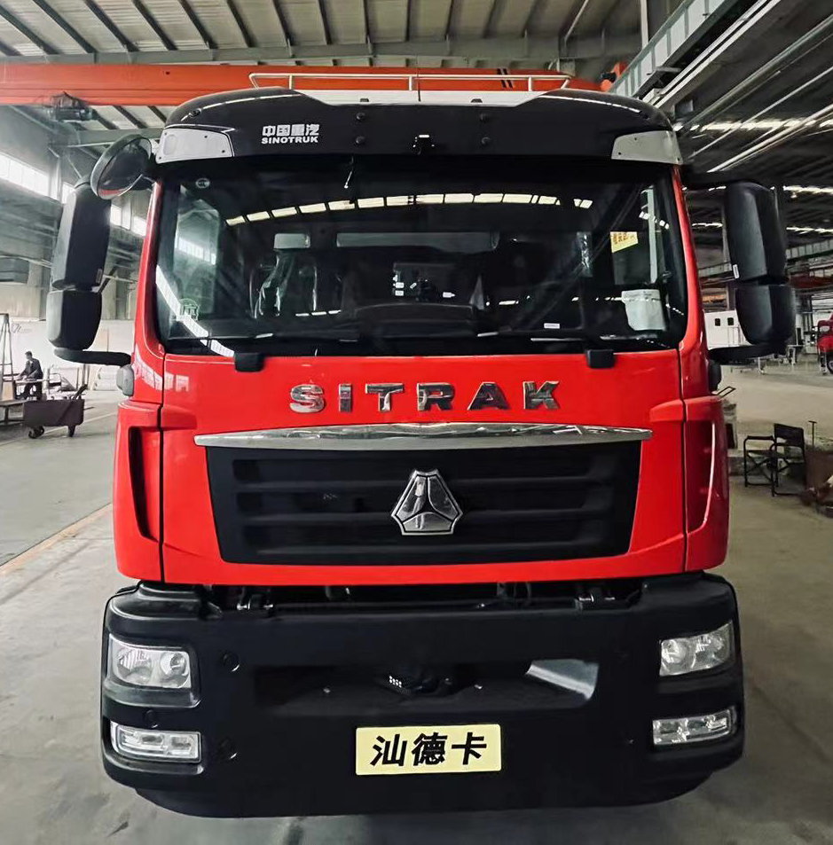 風(fēng)華牌FH5180XLC5-ZZ6冷藏車公告圖片