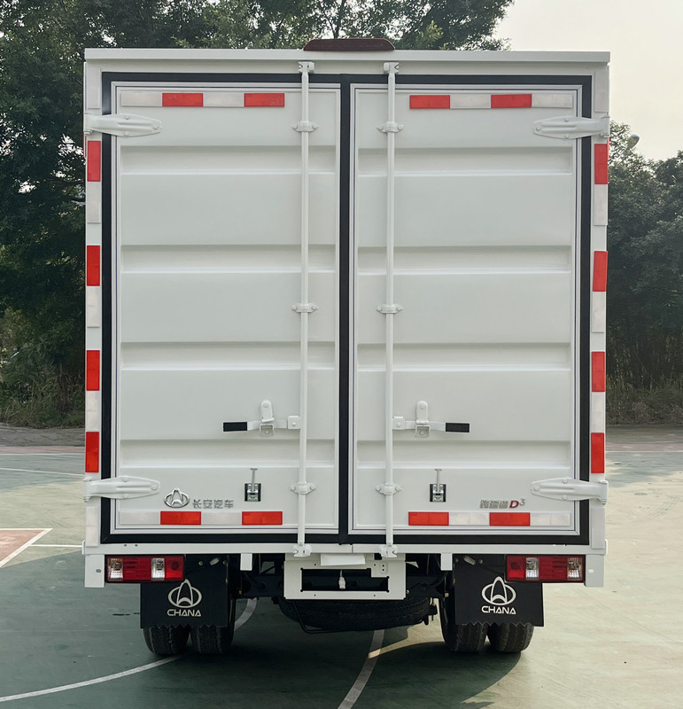 長(zhǎng)安牌CKS5032XXYD3BS6B1廂式運(yùn)輸車公告圖片