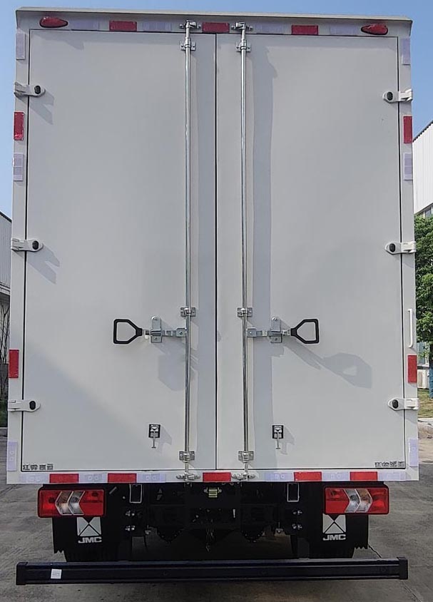 江鈴牌JX5044XXYTGC26廂式運輸車公告圖片