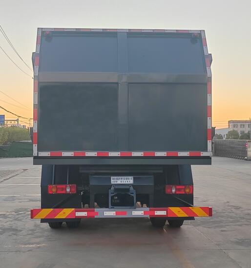 廂式垃圾車圖片