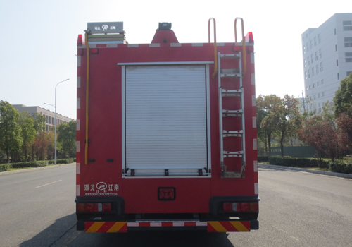 江特牌JDF5300GXFGP120/Z6干粉泡沫聯(lián)用消防車公告圖片