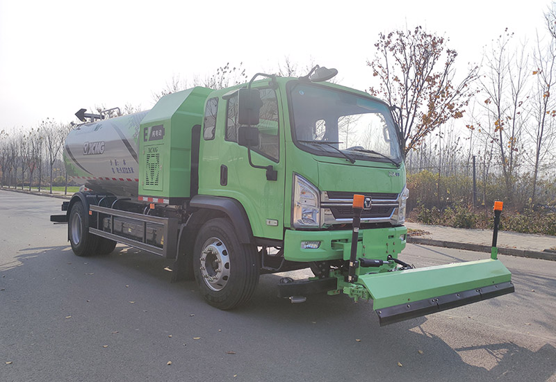 徐工牌XGH5183GQXXBEV純電動(dòng)清洗車(chē)