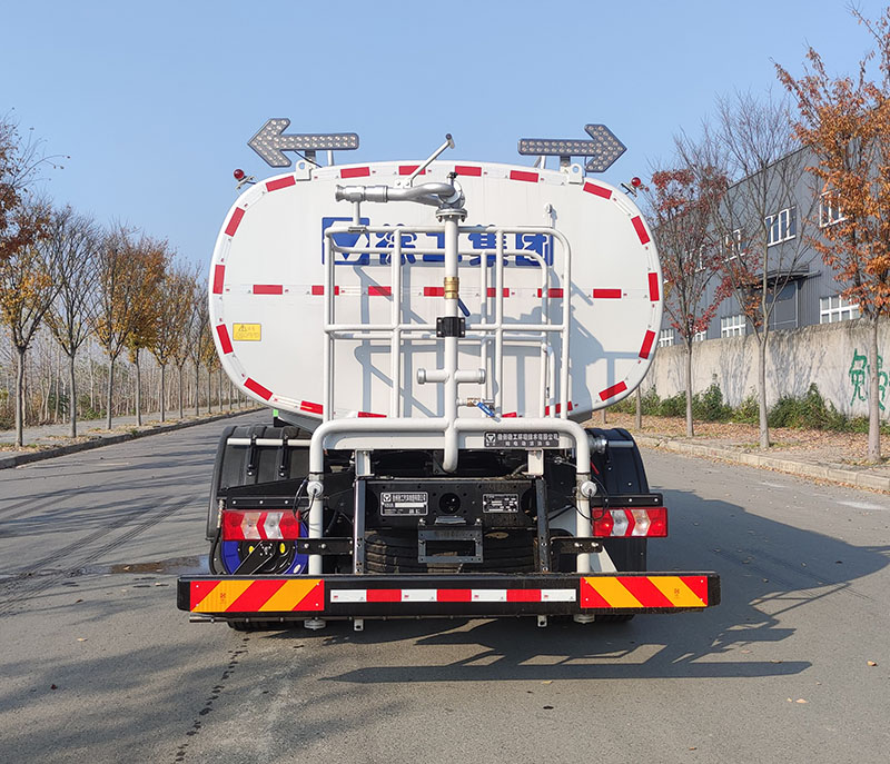 徐工牌XGH5183GQXXBEV純電動清洗車公告圖片