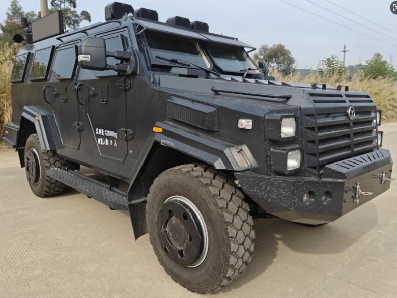 盾甲牌GDJ5130XFB防暴車