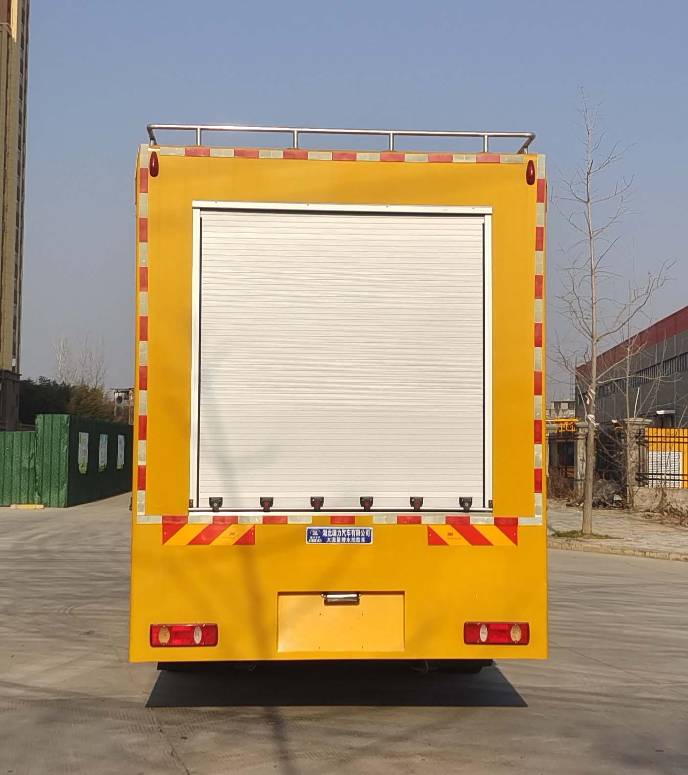 瑞力星牌RLQ5180TPSD6大流量排水搶險(xiǎn)車公告圖片