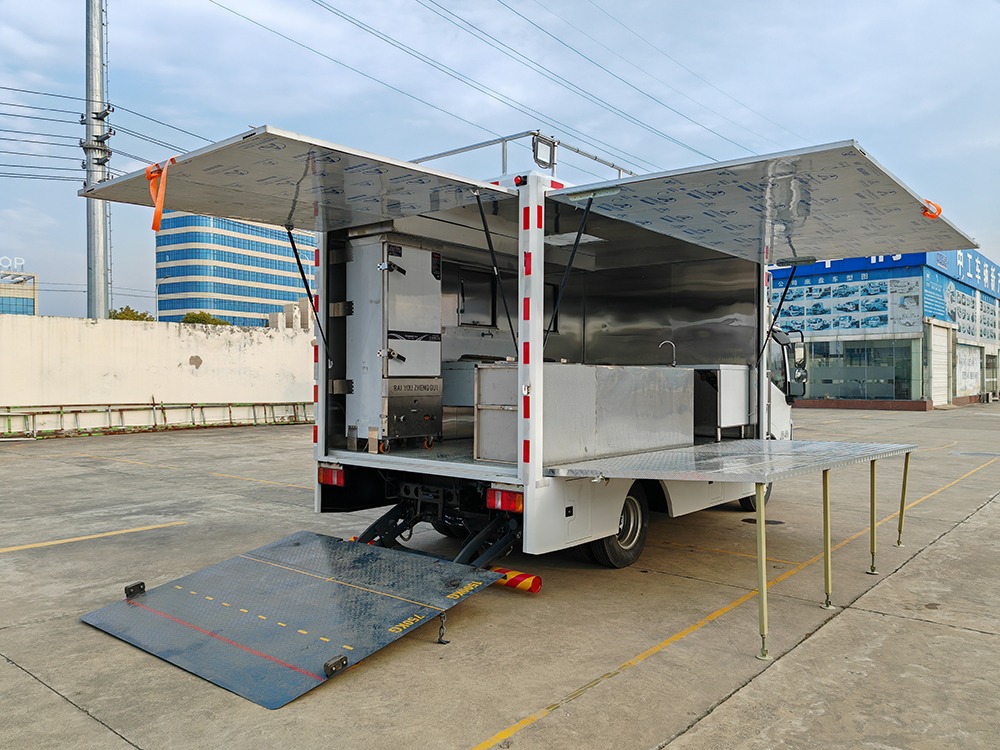 億多星牌WWW5043XCCS6餐車公告圖片