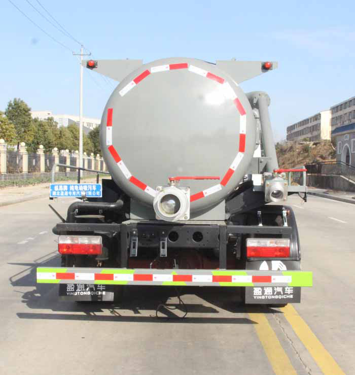 縱昂牌CLT5080GXWEQBEV純電動(dòng)吸污車公告圖片