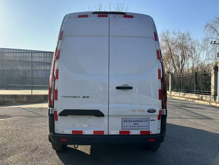 弗銳途牌JGF5040XLC冷藏車公告圖片