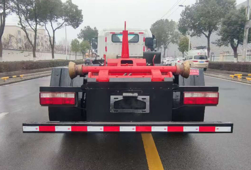 力海通牌HLH5040ZXXCDW車廂可卸式垃圾車公告圖片