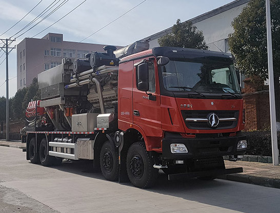 榮駿達(dá)牌HHX5440TYL壓裂車