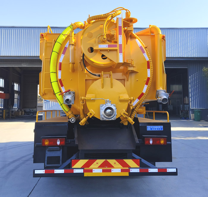 程力牌CL5183GQW6AHQ清洗吸污車公告圖片