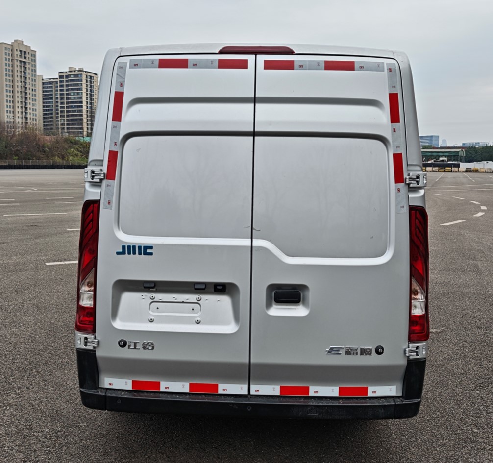 江鈴牌JX5031XLCTGBBEV純電動冷藏車公告圖片