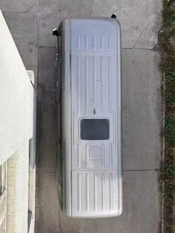 冉越陸捷牌RYV5060XYB21運(yùn)兵車公告圖片