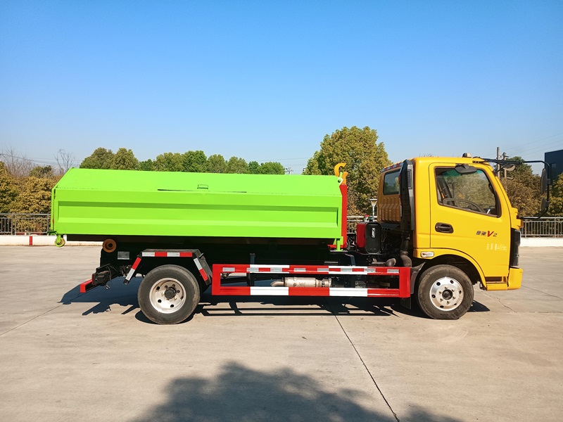卡特利牌HTT5041ZXXFD6車(chē)廂可卸式垃圾車(chē)公告圖片