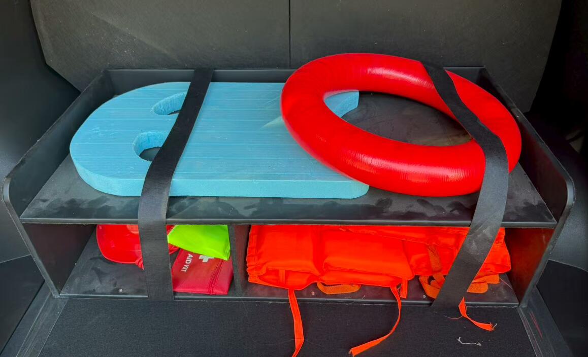 耐克薩斯牌NBK5025TXUHEV混合動力巡邏車公告圖片