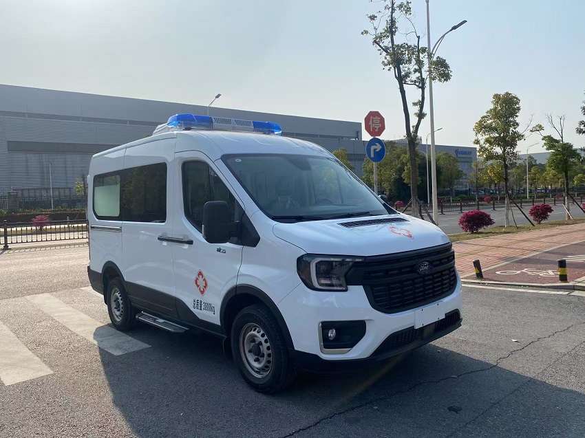 安穩(wěn)號牌TYM5043XJHV363C6救護車