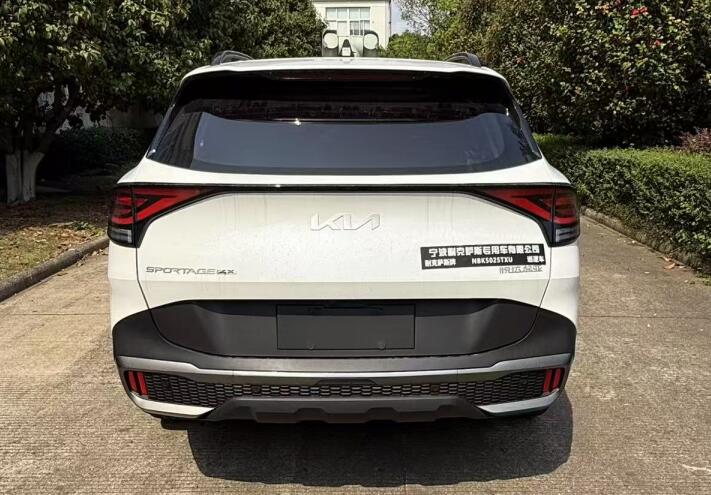 耐克薩斯牌NBK5025TXU巡邏車公告圖片