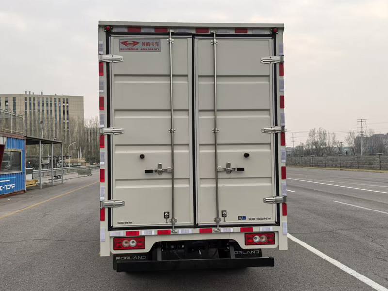 福田牌BJ5046XXYEV3純電動廂式貨車公告圖片