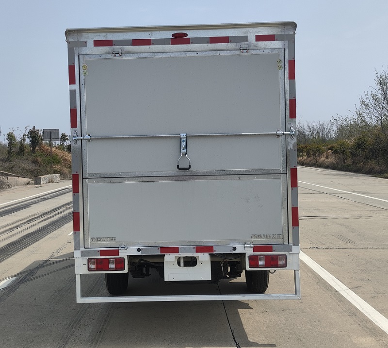 開瑞牌SQR5031XYKBEVH80純電動翼開啟廂式貨車公告圖片