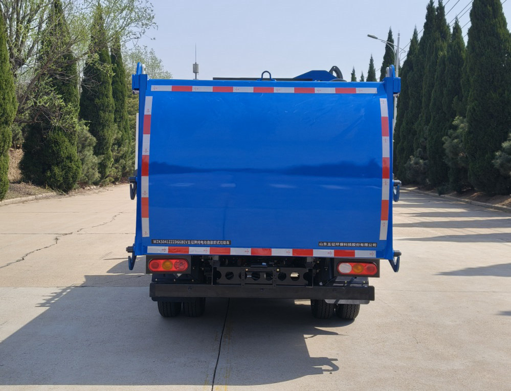 五征牌WZK5041ZZZD66BEV純電動自裝卸式垃圾車公告圖片