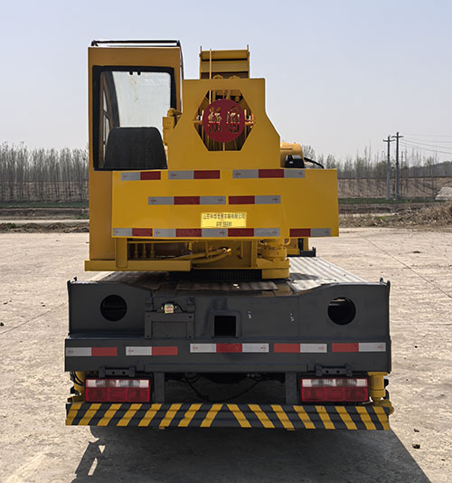 嘉鄆牌SZB5042JQZCA6汽車起重機(jī)公告圖片