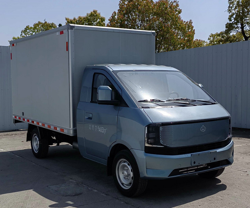 CKS5031XXYT9AD6B3型廂式貨車圖片