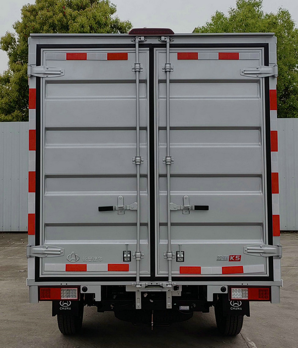 長安牌CKS5021XXYT9AD6B3廂式貨車公告圖片