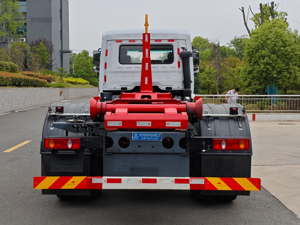 程力威牌CLW5182ZXXCDP車廂可卸式垃圾車公告圖片