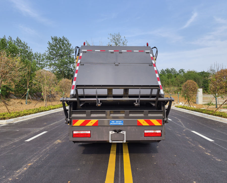 柯銘牌WYW5165ZYSE壓縮式垃圾車公告圖片