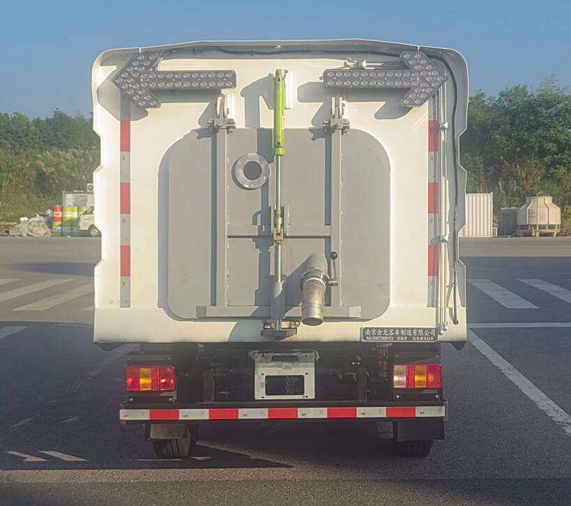 創(chuàng)維牌NJL5040TXSSH1EV純電動洗掃車公告圖片