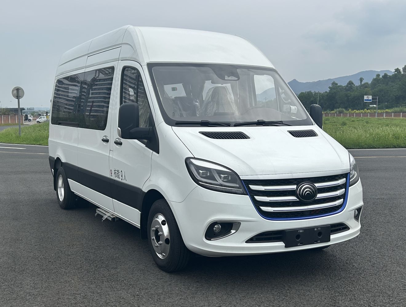 宇通牌ZK5046XSWBEV62純電動商務車