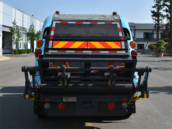 海德牌CHD5123ZYSSQBEV純電動(dòng)壓縮式垃圾車公告圖片