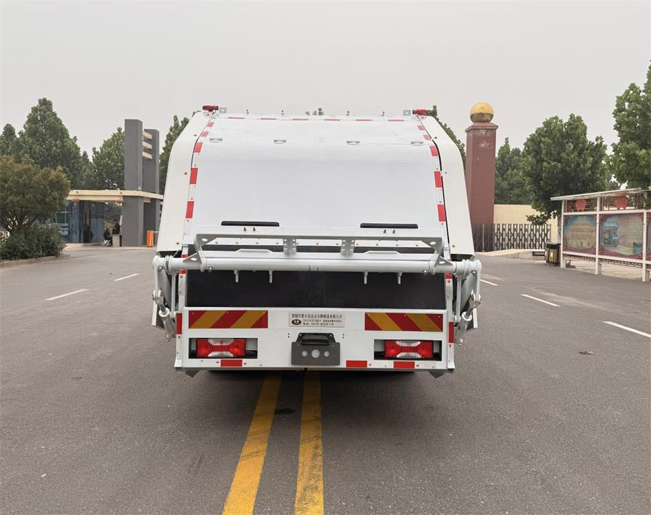 永康牌CXY5123ZYSBEV純電動(dòng)壓縮式垃圾車公告圖片