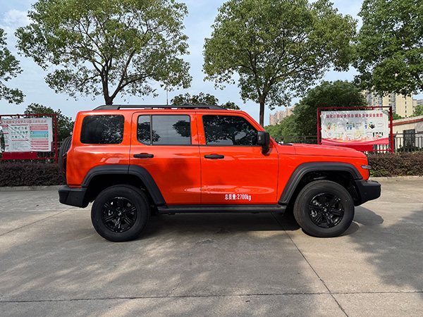 新東日牌YZR5032XZHCC指揮車公告圖片