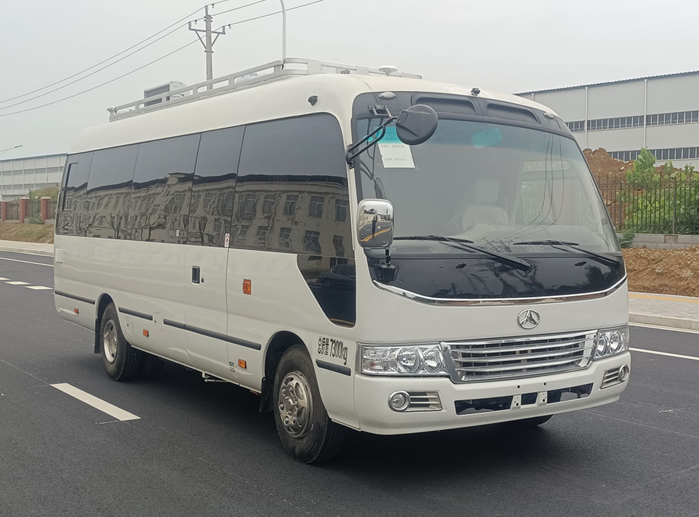 億多星牌WWW5070XZH指揮車