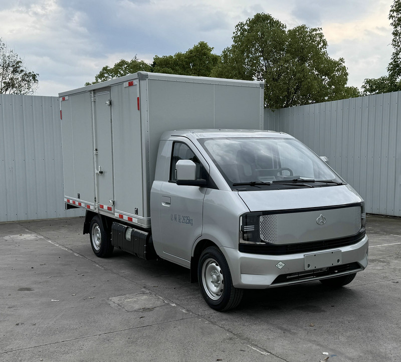 CKS5031XXYT9AD6B4NG型廂式貨車圖片