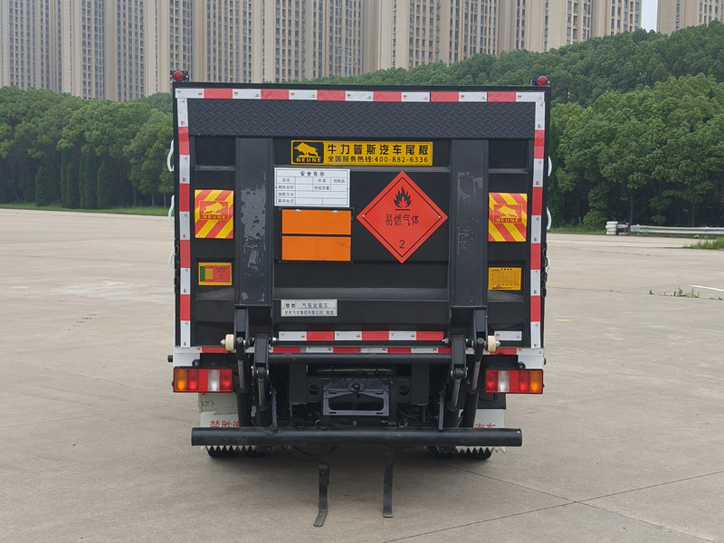 楚勝牌CSC5048TQPZ6氣瓶運輸車公告圖片