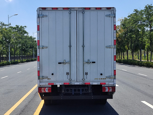 江淮牌HFC5043XXYPKEV1純電動廂式貨車公告圖片