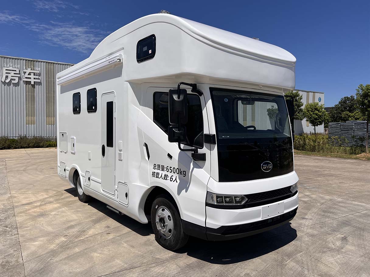 LUX5061XLJHEV型插電式增程混合動(dòng)力旅居車(chē)圖片