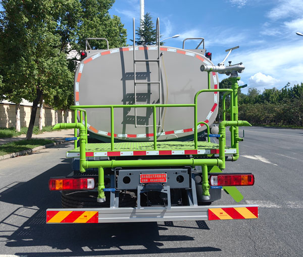 布隆牌LLL5186GPSBJBEV純電動(dòng)綠化噴灑車(chē)公告圖片