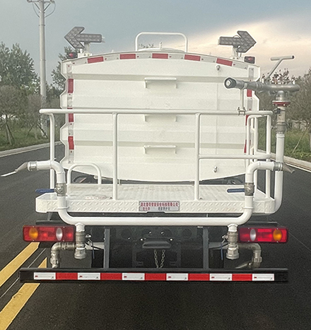 楚帝牌DCD5041TYHEQ路面養(yǎng)護(hù)車公告圖片