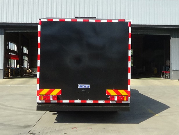 程力威牌CLW5250GFBAXT防暴水罐車公告圖片